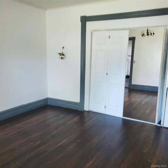 Building Photo - 111 Vineyard Ave