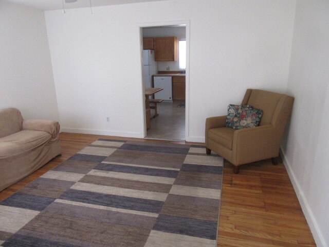 Building Photo - 954 Orchard Ave