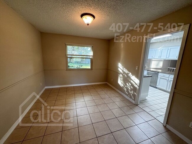 Building Photo - 2496 Bentridge Ct