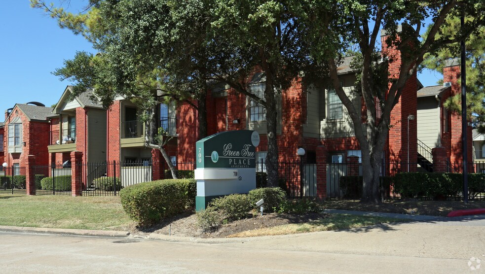 Green Tree Place 700 Dunson Glen Dr Houston TX 77090 Apartment Finder