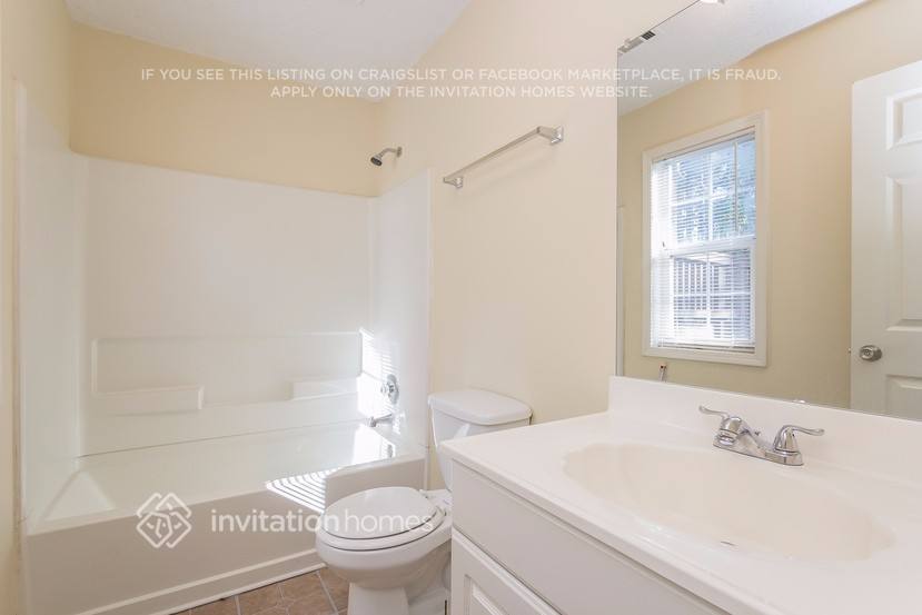 Building Photo - 309 Hills Point Rd