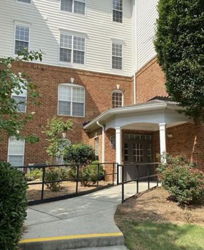 Primary Photo - 3rd Level 3 Bedroom Condo in Ballantyne