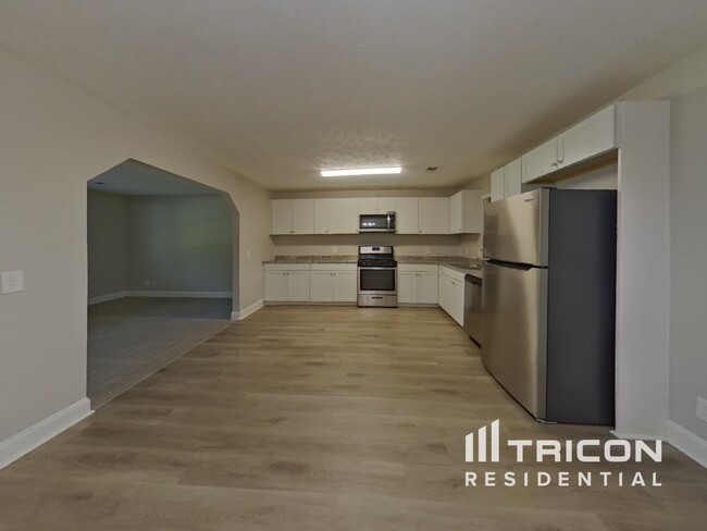 Building Photo - 531 Shefield Ct