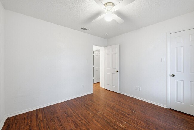 Building Photo - 6444 Whitehurst Dr