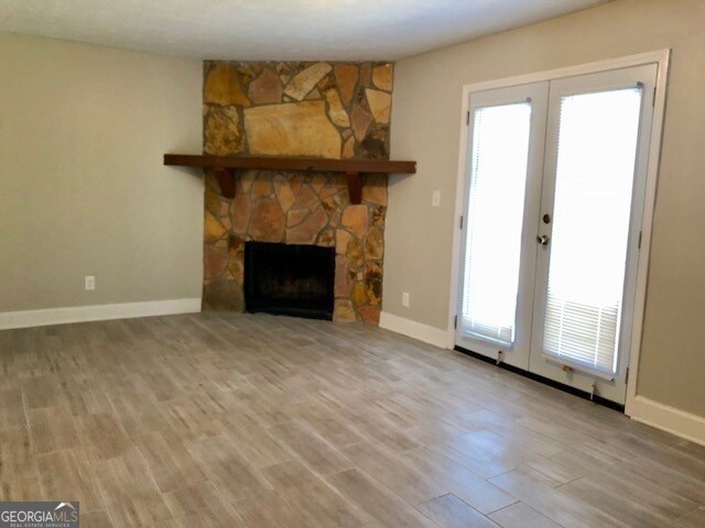 Building Photo - 5958 Sherwood Pl