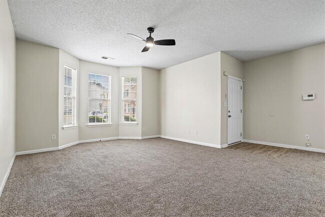 Building Photo - 7322 Bridlewood Ct