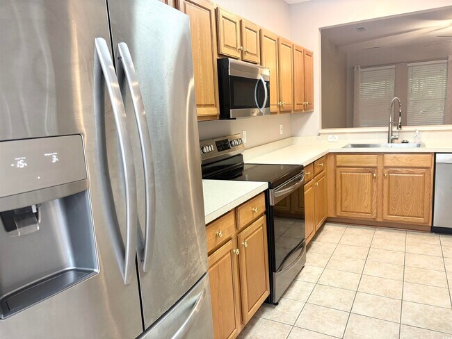 Building Photo - 112 Olde Towne Way