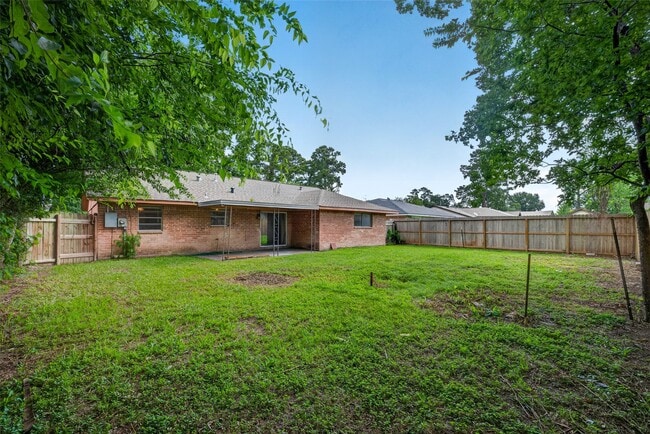Building Photo - 5010 Shilo Dr
