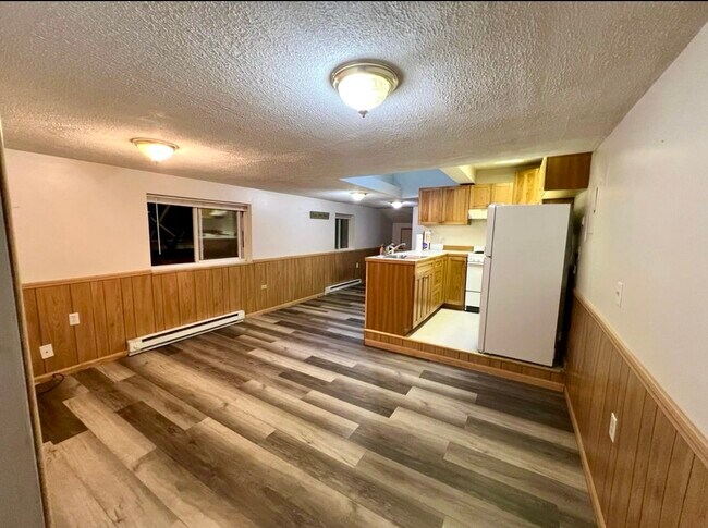 Building Photo - 5531 Atlas Rd