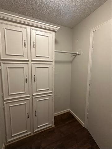 Building Photo - 1121 Goldenrod Dr