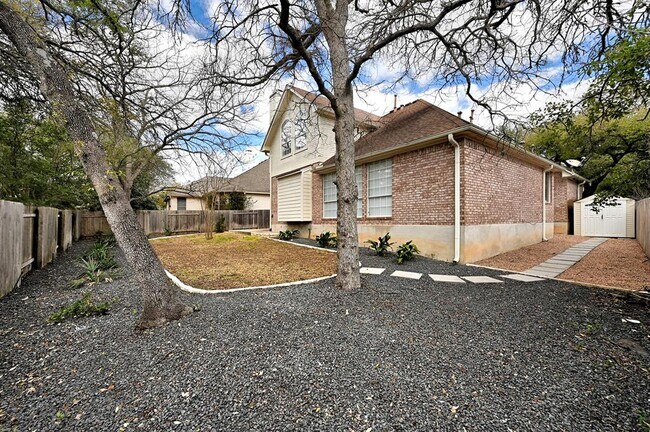 Building Photo - 11208 South Bay Ln