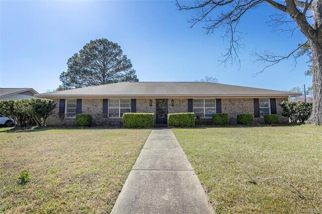 Building Photo - 110 Diane Dr