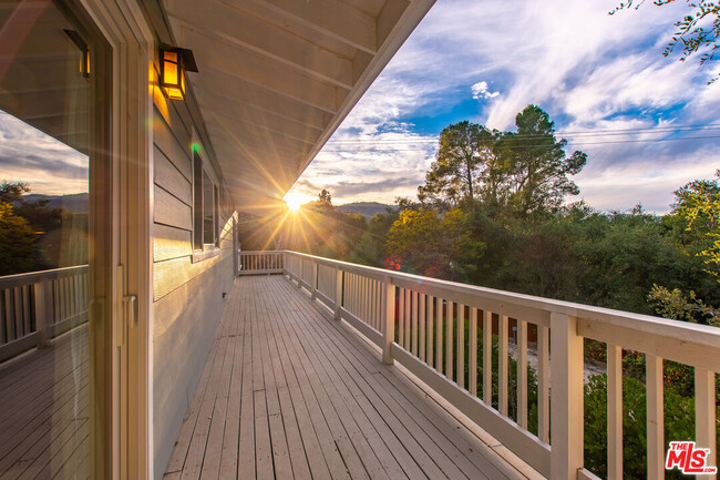 Primary Photo - 21175 Colina Dr