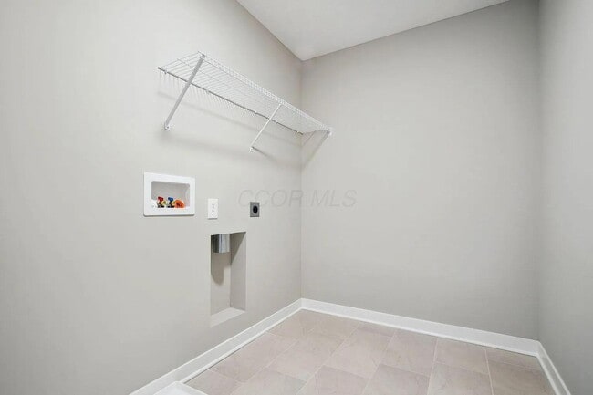 Building Photo - 6351 Azile Wy