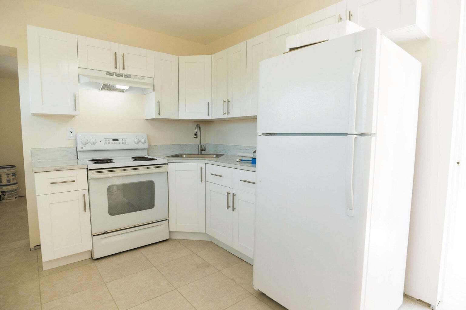 Building Photo - 141 NW 13th Ave