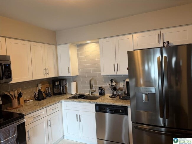 Building Photo - 793 Briarstone Rd