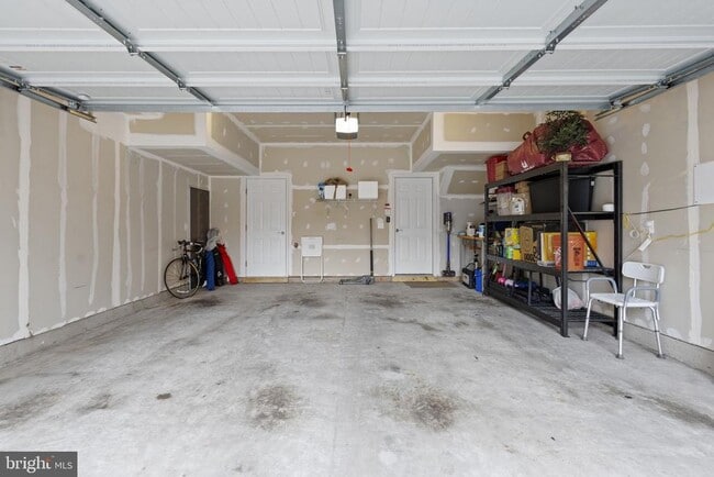 Building Photo - 9618 Stockwell Ln