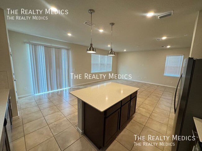 Building Photo - 2654 Autumn Peace Dr