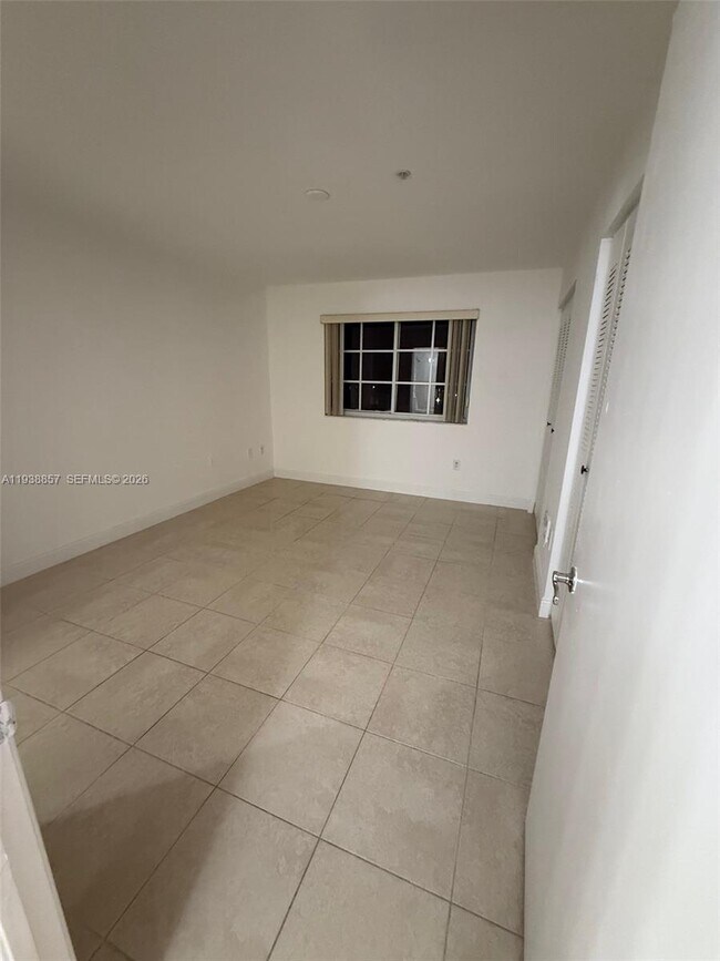 Building Photo - 4360 NW 107th Ave