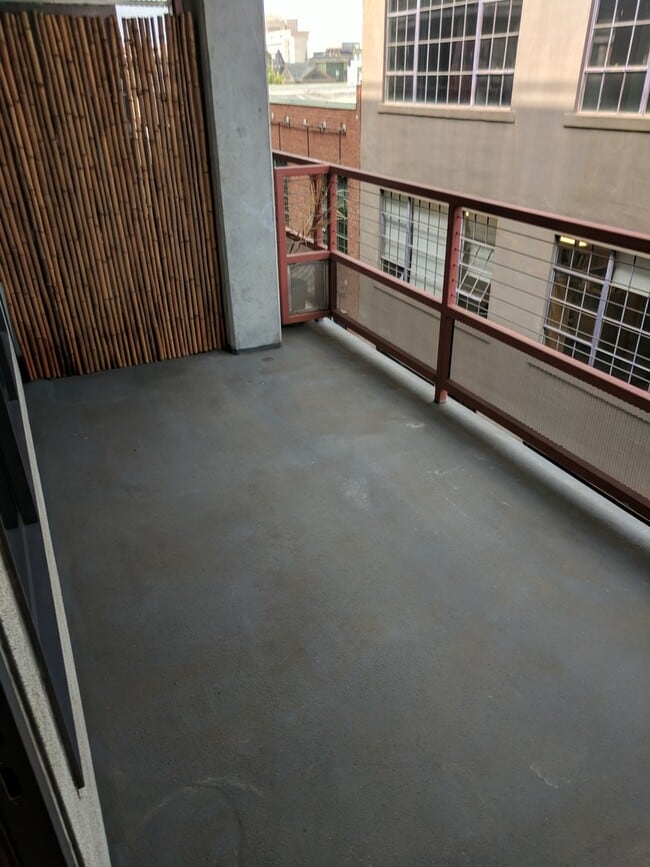 Building Photo - WELCOME HOME IN JACK LONDON SQUARE