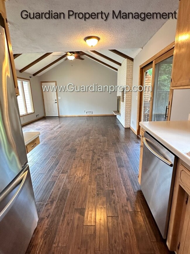 Building Photo - South West Bloomington Single Family Home,...