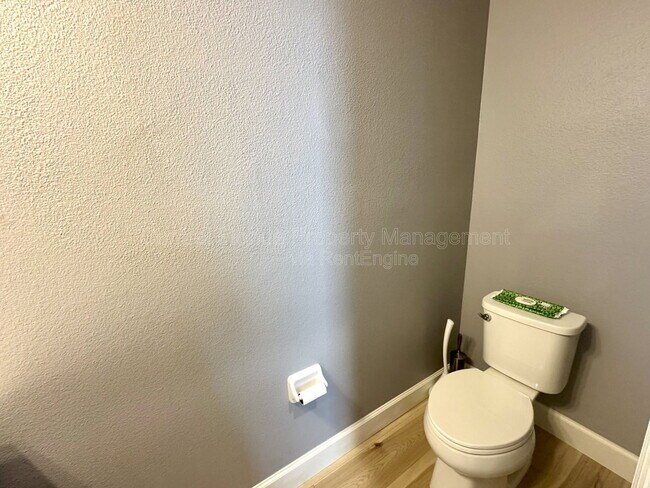 Building Photo - 3615 Voyager Ln