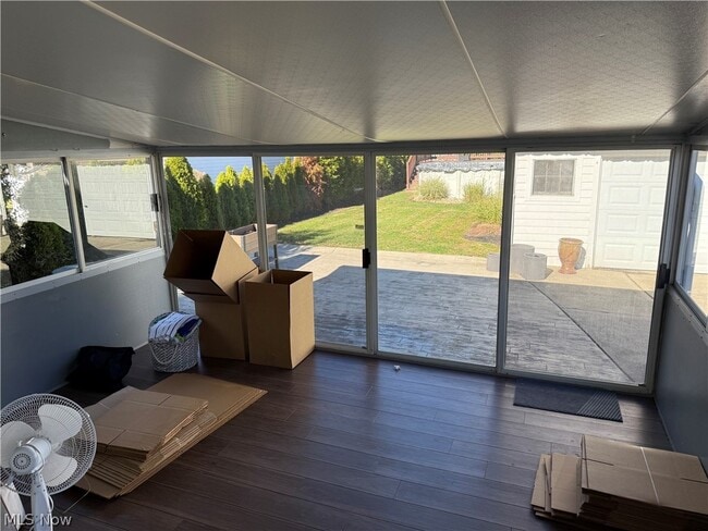 Building Photo - 30401 Mildred Ave