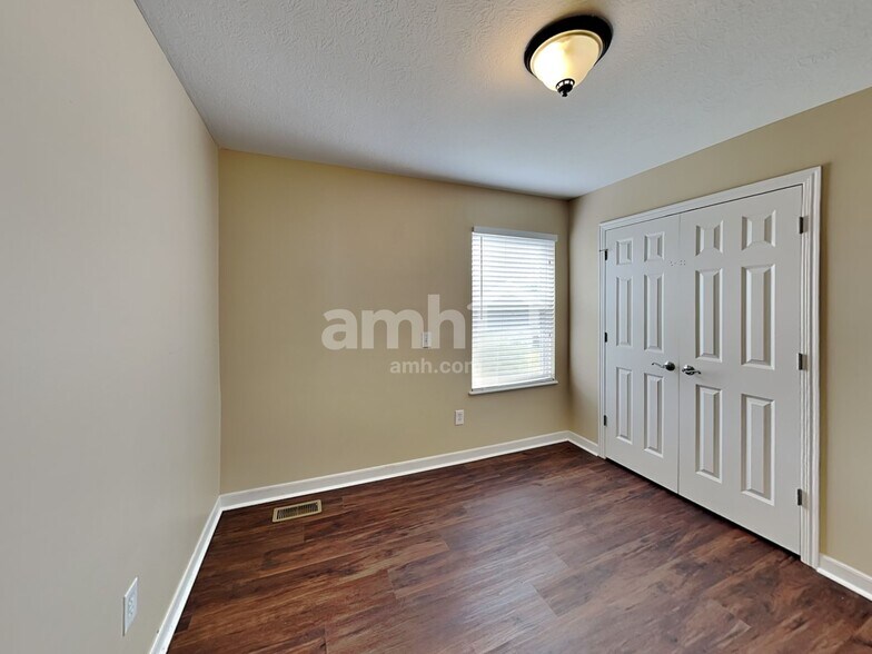 Building Photo - 741 Lilly Landing Ln