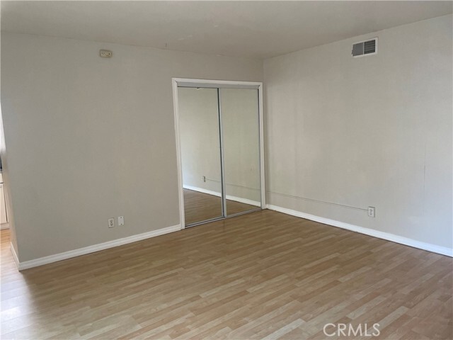 Building Photo - 514 Marigold Ave