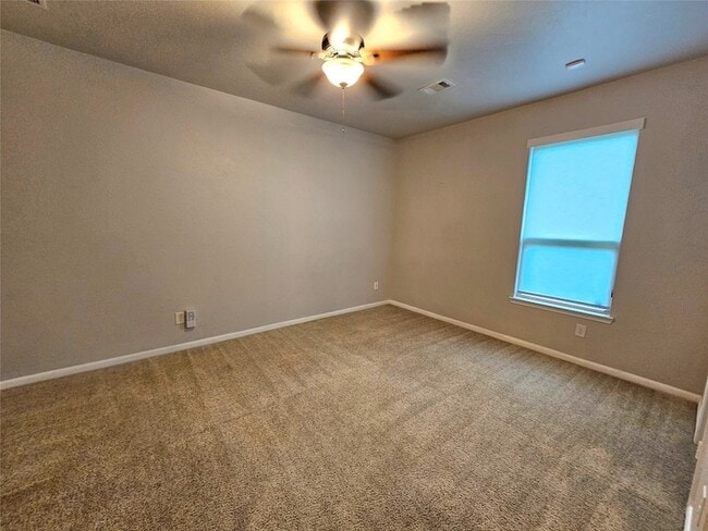 Building Photo - 4330 Lake Cypress Cir