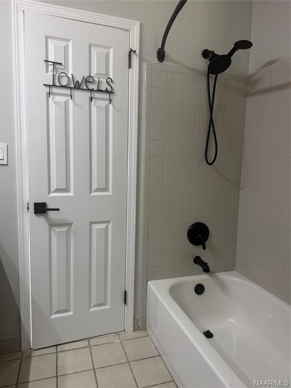 Building Photo - 810 Carter Rd