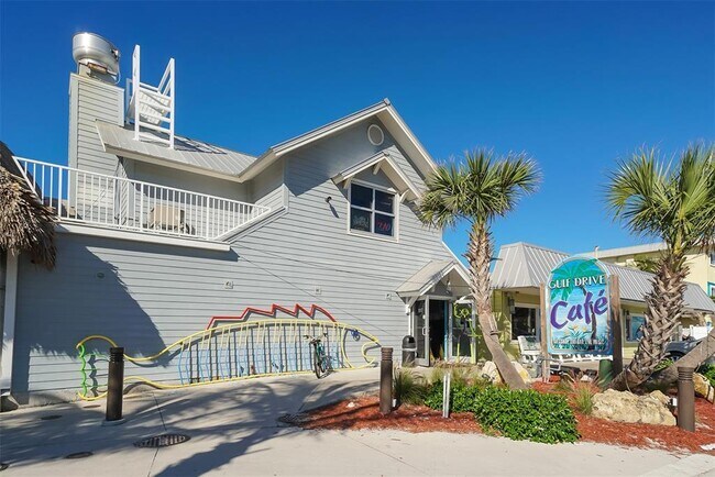 Building Photo - 4216 Plumosa Terrace