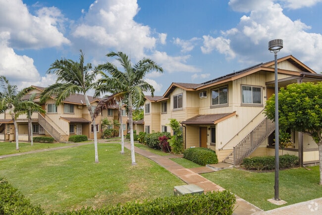 Building Photo - Villas at Aeloa