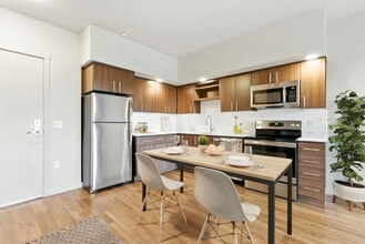 Building Photo - Tabor View Lofts