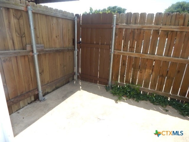 Building Photo - 1310 Covey Ln