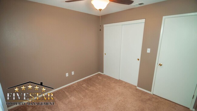 Building Photo - 4334 Bareback Ln