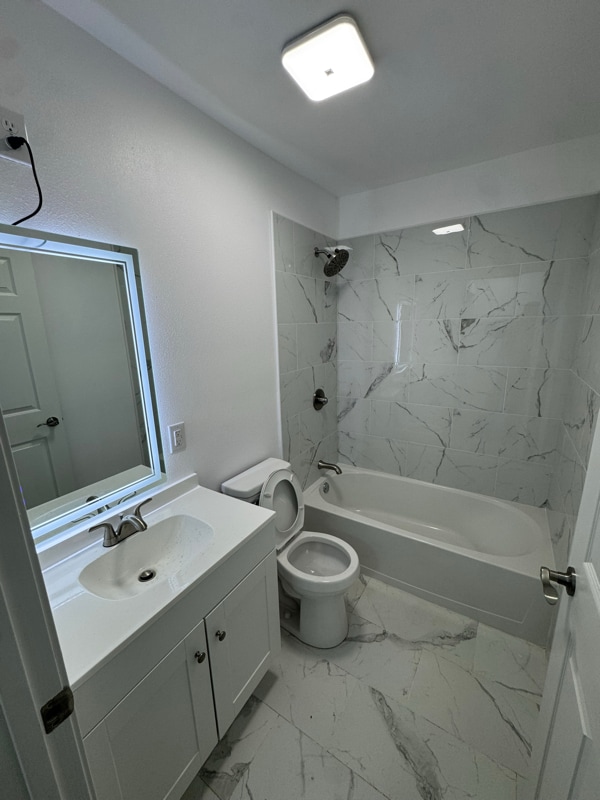 Building Photo - 1821 Jenkins Ave