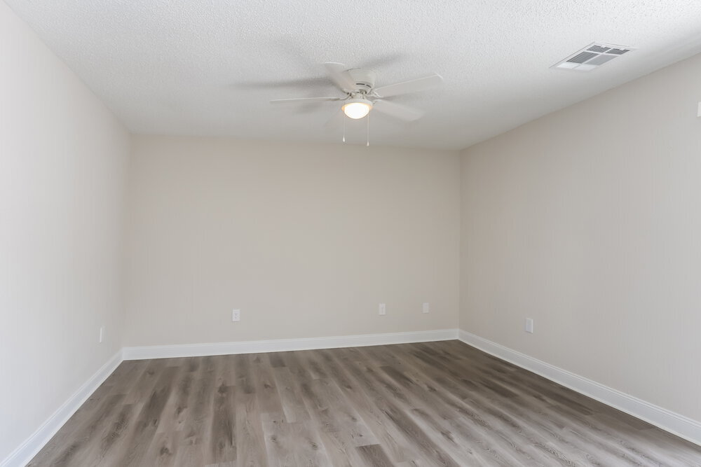 Building Photo - 1038 Bridlewood Way