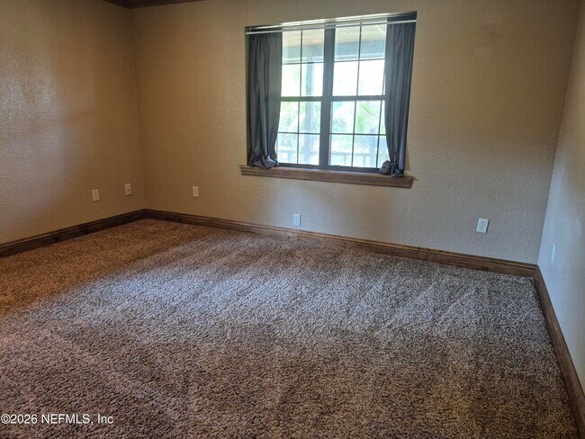 Building Photo - 1729 Coulee Ave