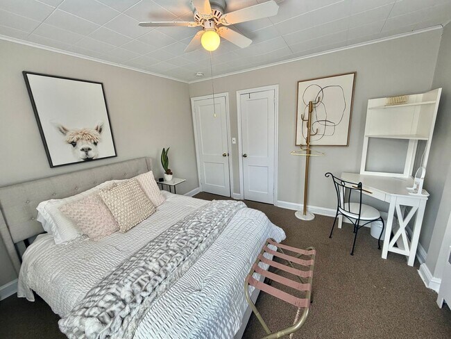 Building Photo - For Rent –Beautiful Home Minutes from West Point and Roe Park