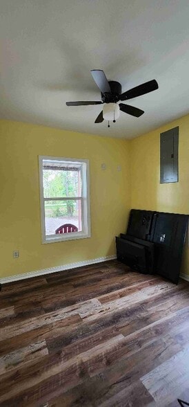 Building Photo - 6835 Purvis Ln