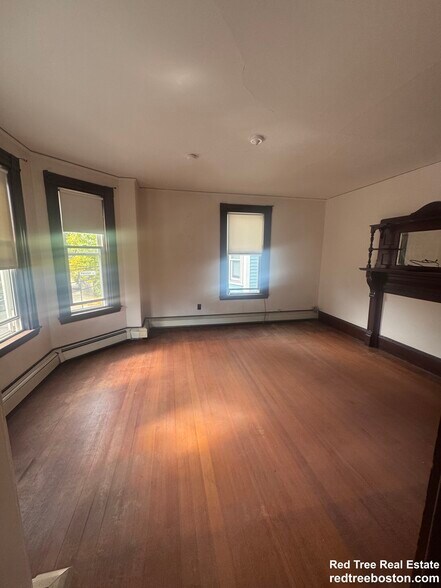 Building Photo - 86 Chestnut Pl