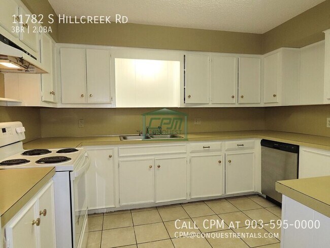 Building Photo - 11782 S Hillcreek Rd