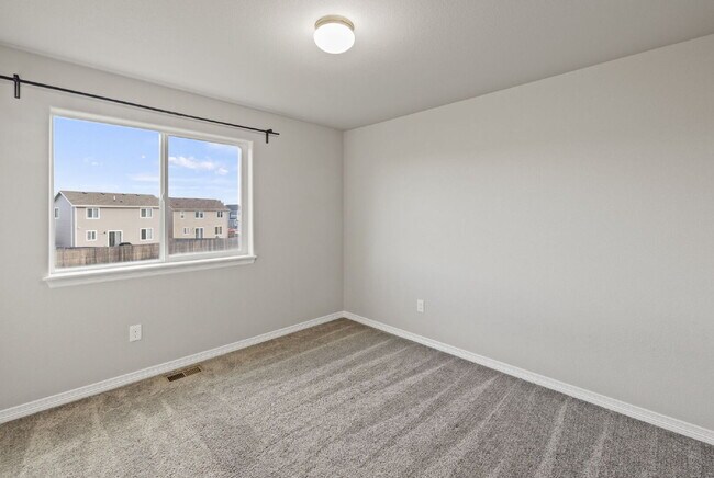 Building Photo - Newer home located in Larson Ranch Community, featuring main level owners suite.