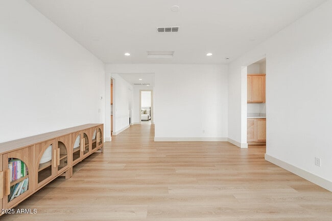 Building Photo - 20501 E Sonoqui Blvd