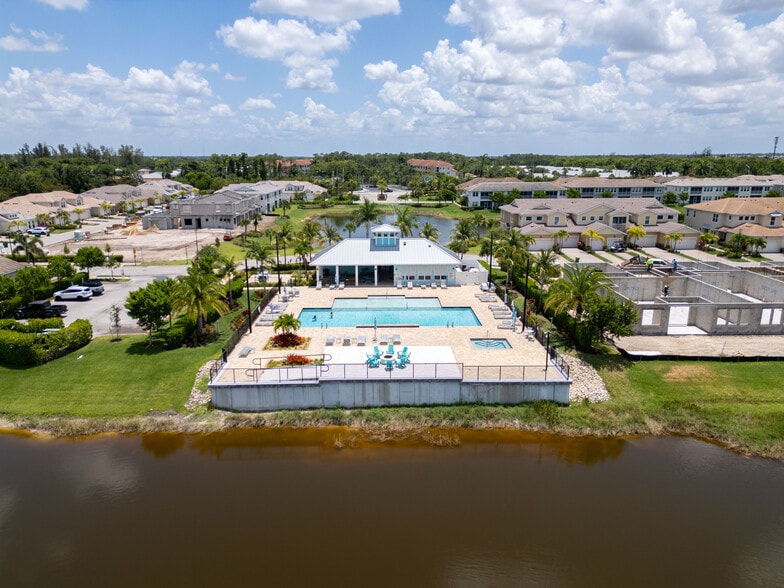 Building Photo - 4551 Arboretum Cir