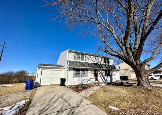 Building Photo - 2082-2084 Terry Ln