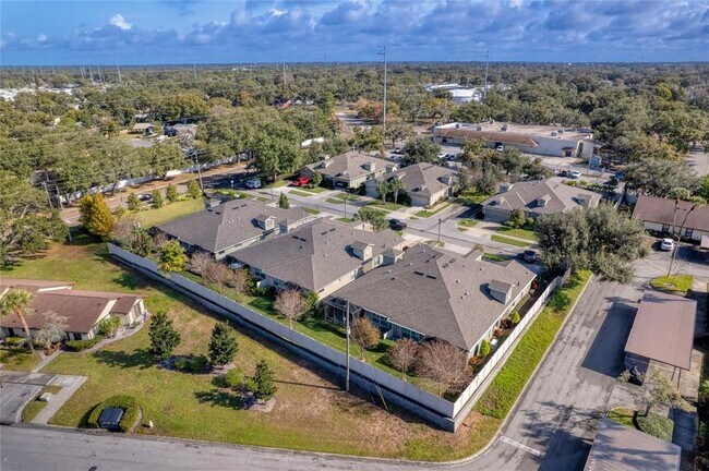 Building Photo - 1466 Twin Villas Way