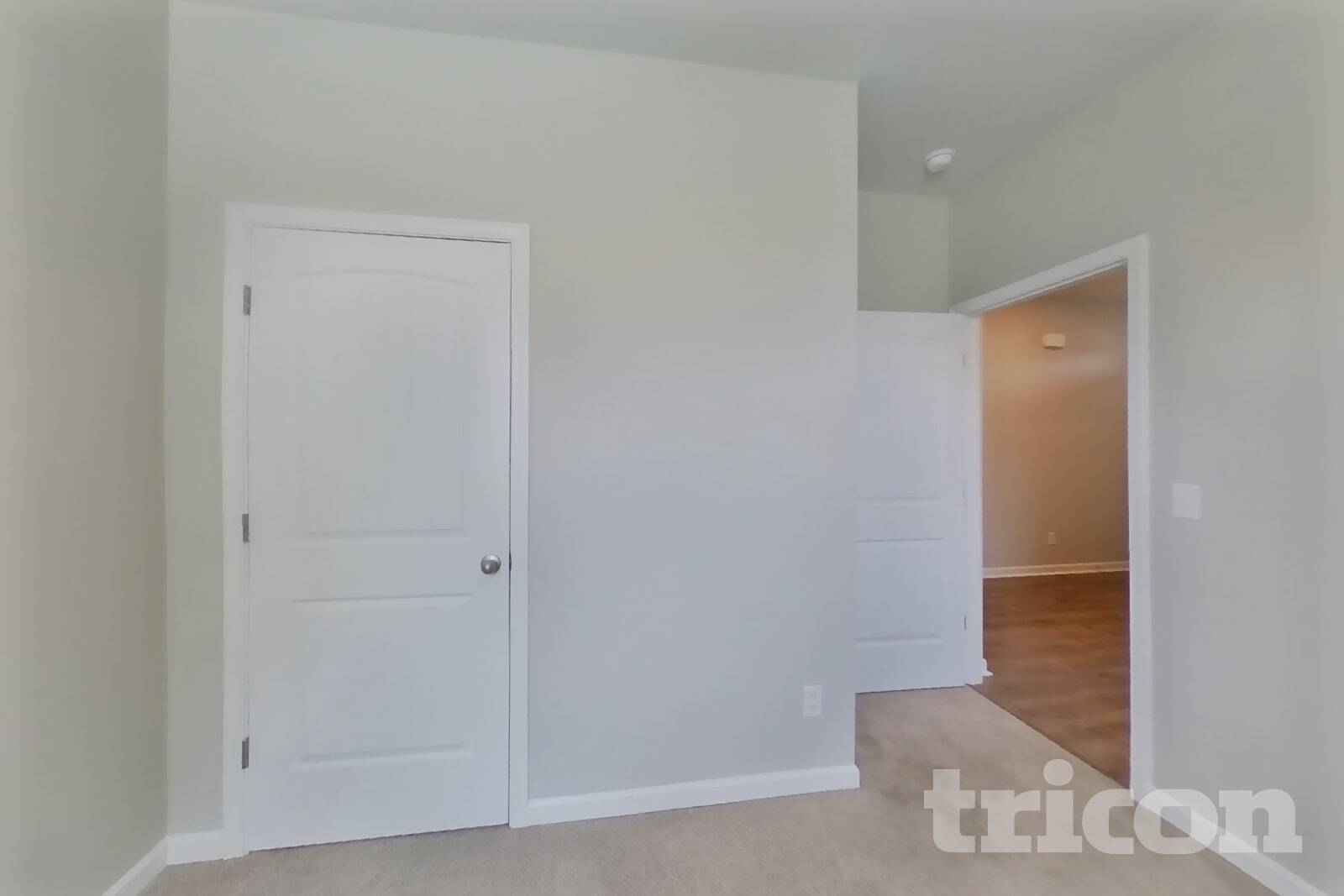 Building Photo - 2028 Tate Farm Ln