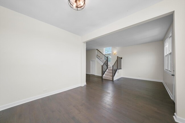 Building Photo - 9771 W 143rd St